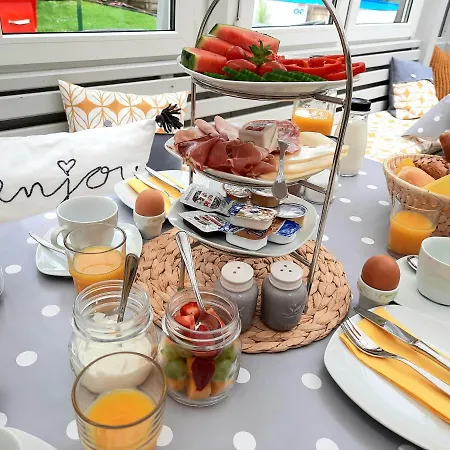 Gaestehaus J. Baumann فندق مبيت وإفطار روست