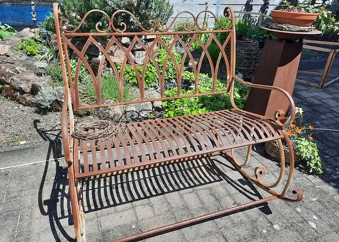 Gaestehaus J. Baumann Nocleg ze śniadaniem 3*