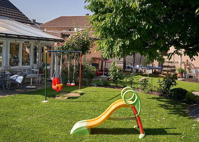 Gaestehaus J. Baumann 3* Rust