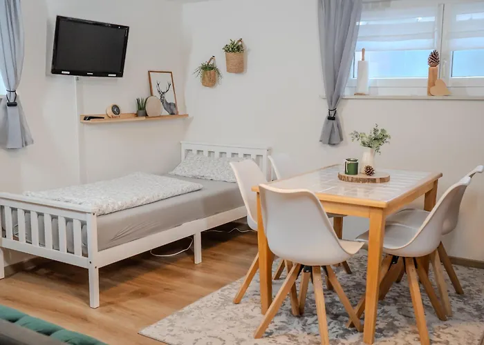 Gaestehaus J. Baumann Bed & Breakfast 3*